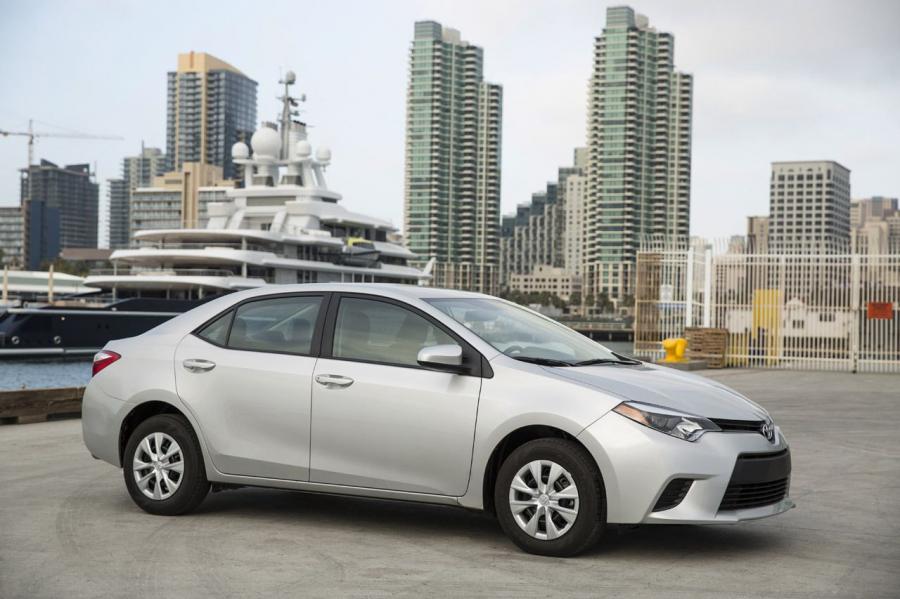  Toyota Corolla 2014 года  (фото 176 из 212)